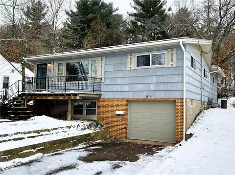 3390 Blakely Ave, Eau Claire, WI 54701