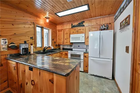 16235 Frels Rd, Cable, WI 54821 photo 10