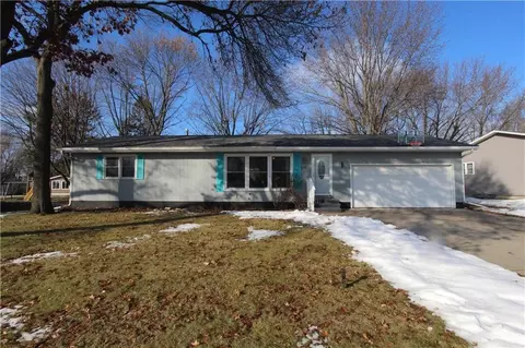 2710 Wayland Ct, Eau Claire, WI 54703