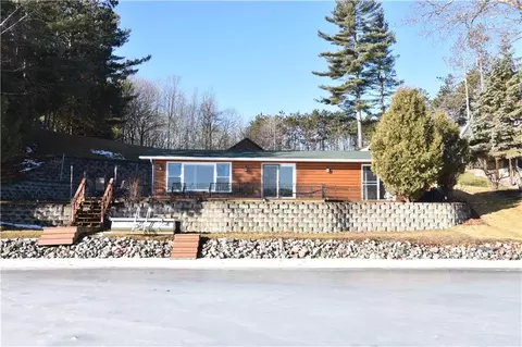 n326 Eau Claire Avenue, New Auburn, WI 54757