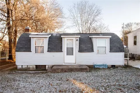 2314 Broadway St S, Menomonie, WI 54751