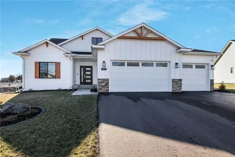 6444 Silver Lake Dr, Eau Claire, WI 54703