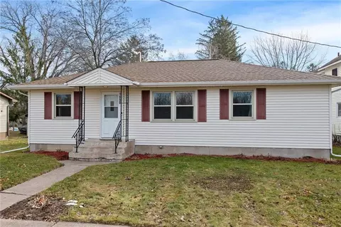 1450 Babcock Ave, Cumberland, WI 54829