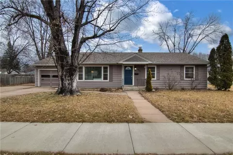 3015 State St, Eau Claire, WI 54701