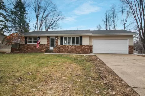 843 Highland Ave, Mondovi, WI 54755