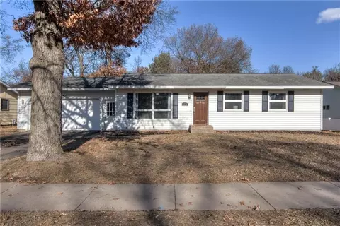 1210 Archer Ln, Eau Claire, WI 54703