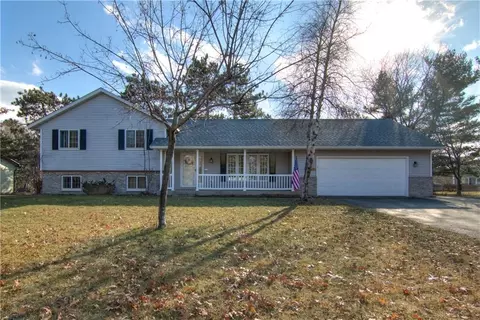 1441 Grover Rd, Eau Claire, WI 54701