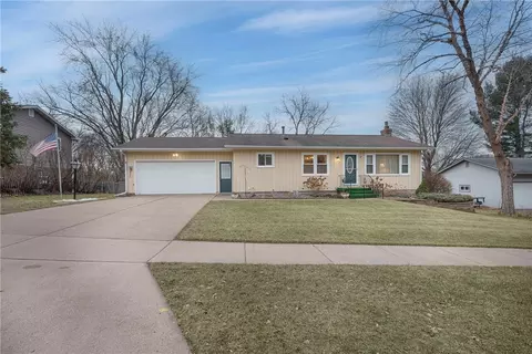 1319 Marquette St, Eau Claire, WI 54703
