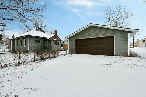 206 5th Ave, Shell Lake, WI 54871