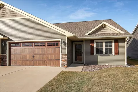 5672 Green Park Dr, Eau Claire, WI 54703