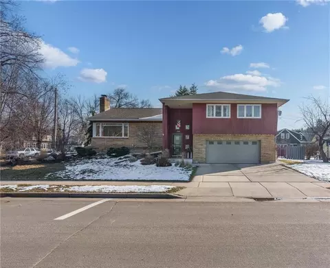 1705 Coolidge Ct, Eau Claire, WI 54701