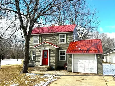 36463 West St, Whitehall, WI 54773