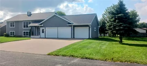 616 Skyview Ave, Cameron, WI 54822