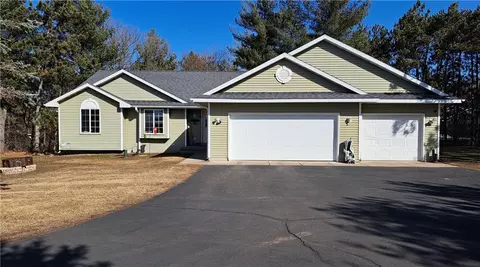 3855 96th St, Chippewa Falls, WI 54729
