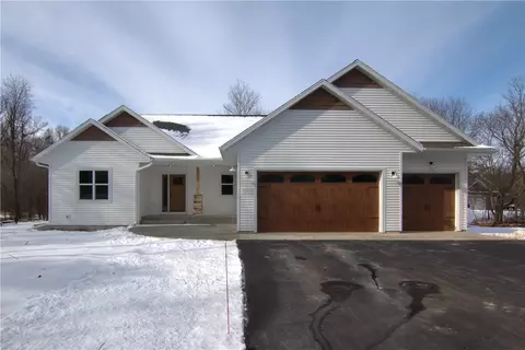 6894 186th St, Chippewa Falls, WI 54729