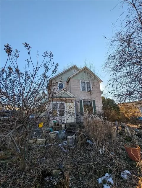 1519 Lynn Ave, Altoona, WI 54720