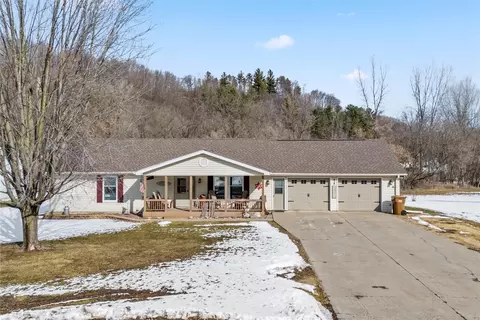 414 Cherry Ave W, Plum City, WI 54761