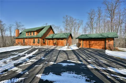 10445 N Mcclaine Rd, Hayward, WI 54843