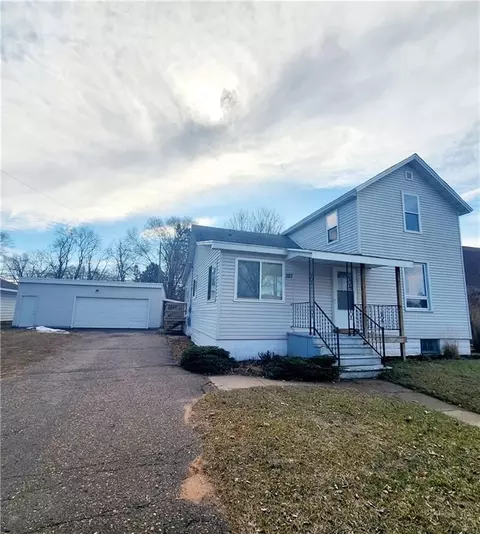 327 Mead St, Eau Claire, WI 54703