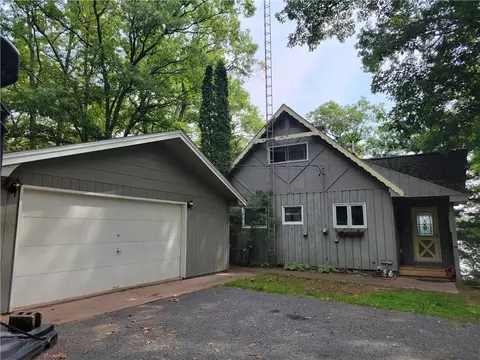 6158 N Morningside Ln, Stone Lake, WI 54876