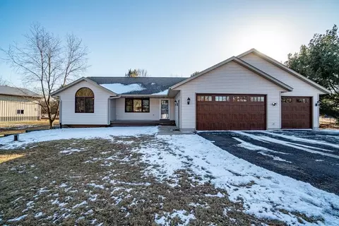 e5338 651st Avenue, Menomonie, WI 54751
