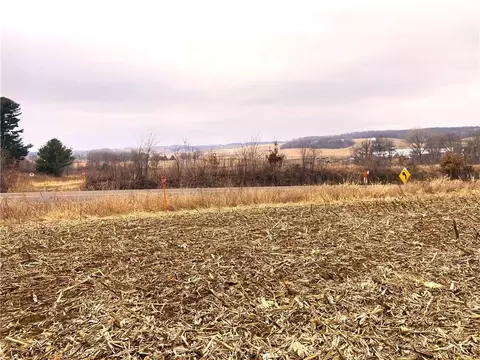 7887 110th St, Chippewa Falls, WI 54729