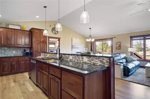 4052 E Cedar Rd E, Eleva, WI 54738 photo 9