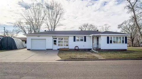 700 Wilson St, Chippewa Falls, WI 54729
