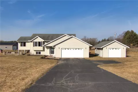 2256 E St Francis Dr, Eau Claire, WI 54703