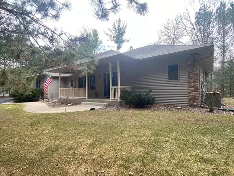 Exterior - 3235 E Aspen Rd, Eleva, WI 54738 photo 2 of 8