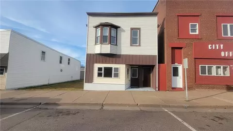 220 Main St #1, Cornell, WI 54732