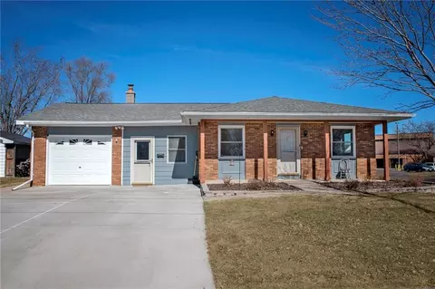 268 W Hudson St, Mondovi, WI 54755