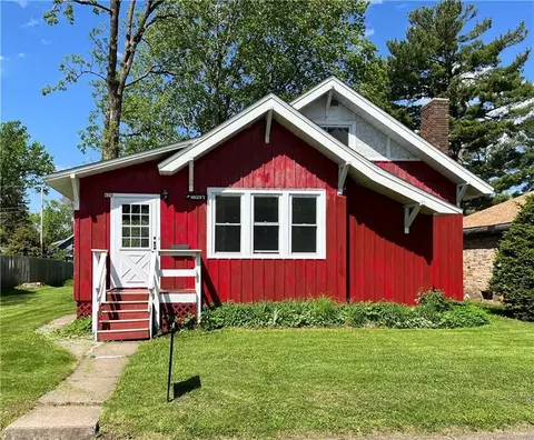 820 N Wilson Ave, Rice Lake, WI 54868