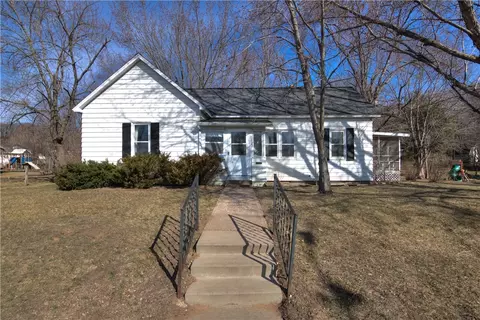 2112 Cleveland St, Eau Claire, WI 54703