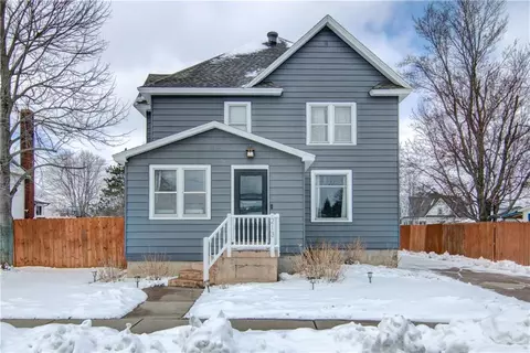 213 S Liberty St, Fall Creek, WI 54742