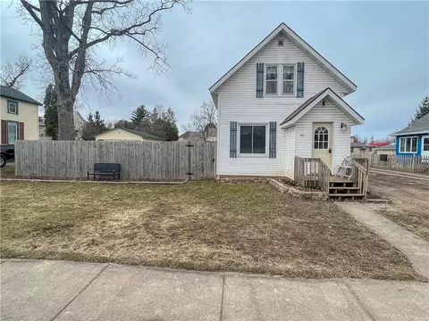 41 S 1st St, Barron, WI 54812