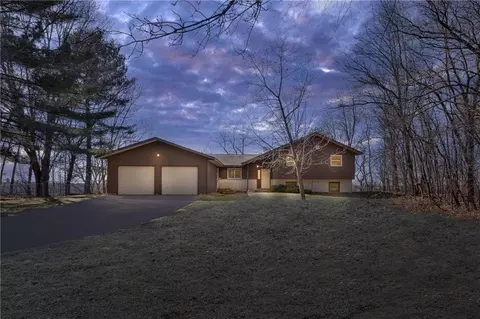 2868 115th St, Chippewa Falls, WI 54729