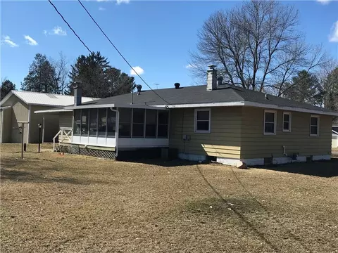 Exterior - 1426 4th St, Chetek, WI 54728 photo 5 of 9