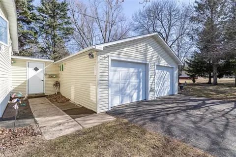 401 2nd St, Withee, WI 54498 photo 4