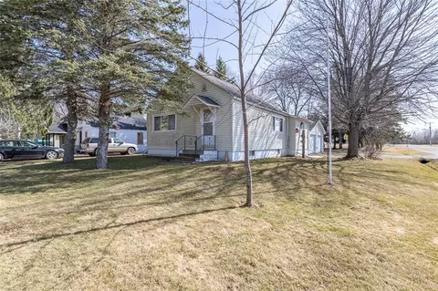 401 2nd St, Withee, WI 54498