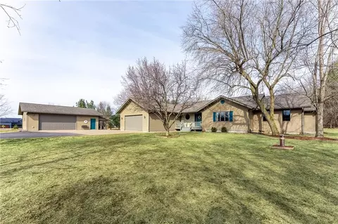 11323 121st St, Chippewa Falls, WI 54729