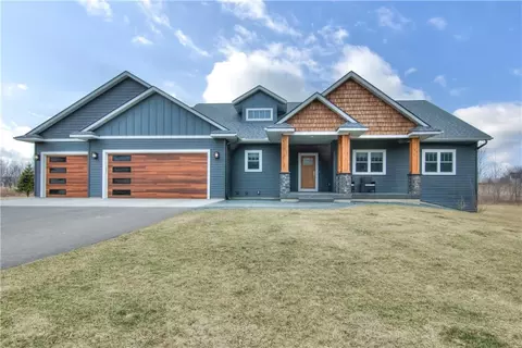 e5143 Sycamore Street, Eau Claire, WI 54701