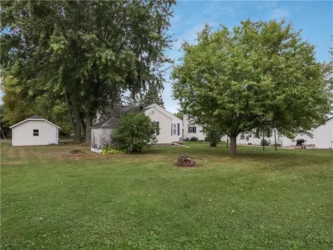 403 S Thorp St, Thorp, WI 54771 photo 6