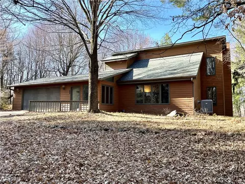 1608 Palomino Rd, Eau Claire, WI 54701