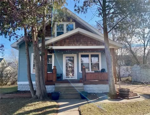 1511 Birch St, Eau Claire, WI 54703