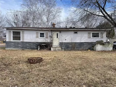 732 Harding St, Chippewa Falls, WI 54729