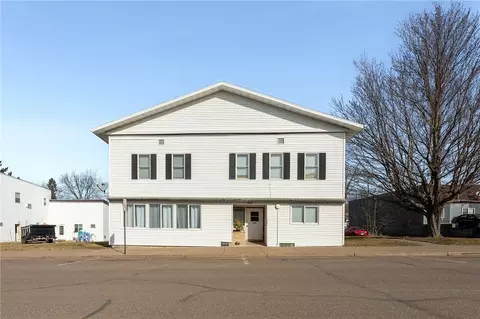 310 Main St #5, Cornell, WI 54732