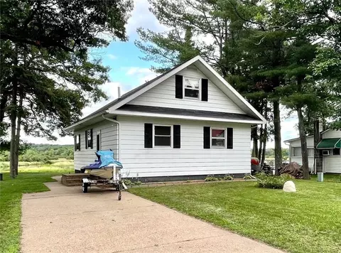e6669 841st Avenue, Colfax, WI 54730