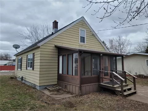 310 Moore St, Chetek, WI 54728 photo 3