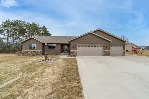 3939 113th St, Lake Hallie, WI 54729